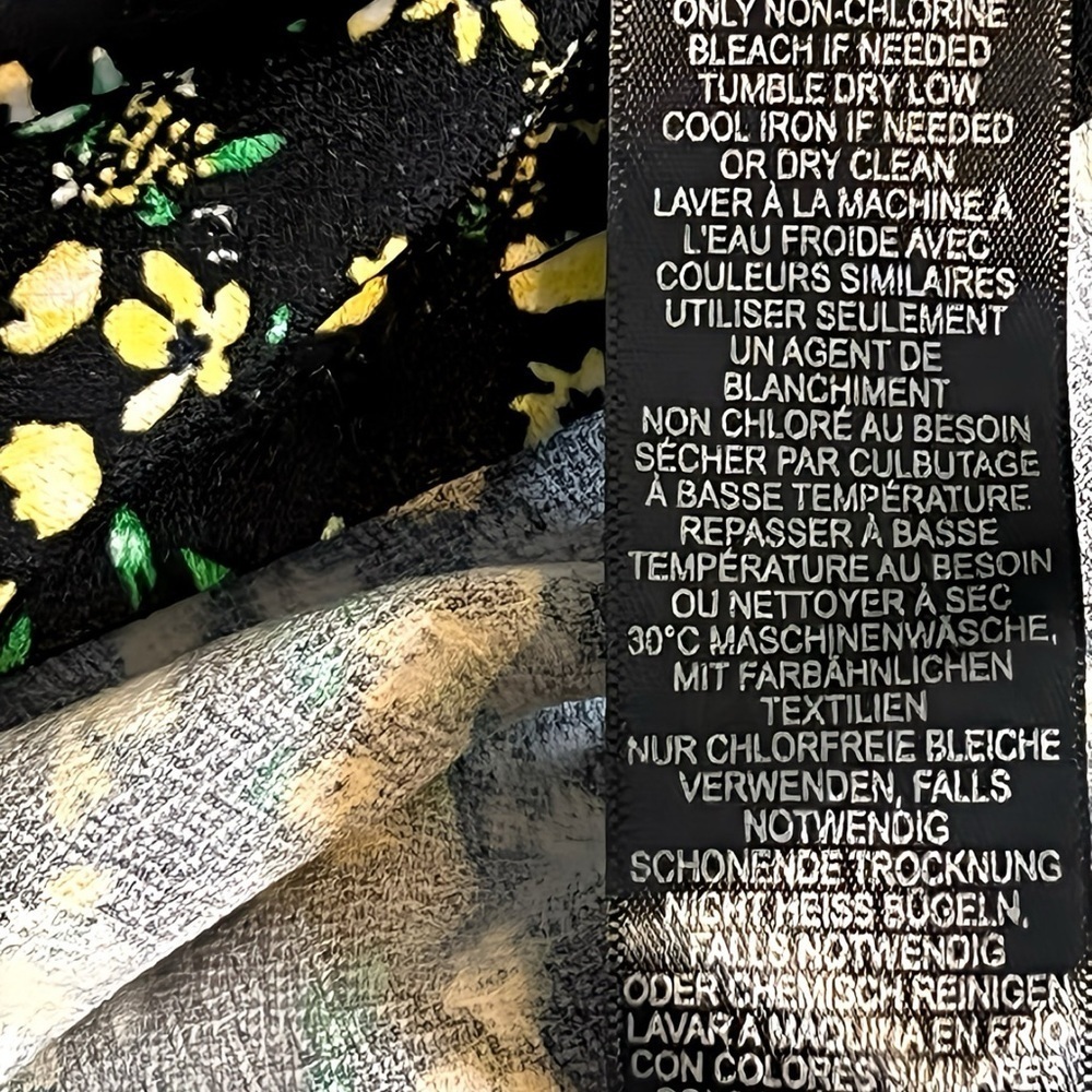 Adrianna Papell Floral Halter Blouse Black Chiffon Boho Cottagecore Top M NWT - Picture 12 of 12